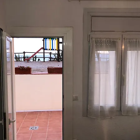 Veuras El Mar - Madrague Beach Studio 22 Apartment Roses